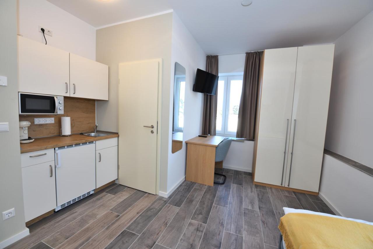 Apartamento Boardinghouse Am Welzbach Gau-Algesheim Exterior foto